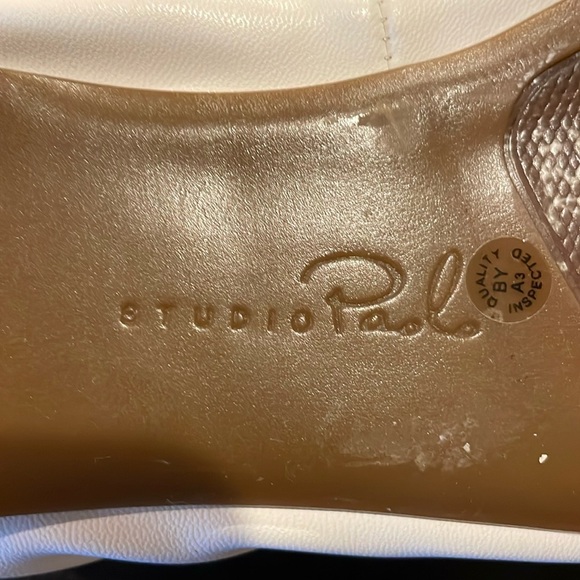 Studio Paolo Ladies 9M White & Turquoise slip-on slippers NEW in BOX - Picture 6 of 16